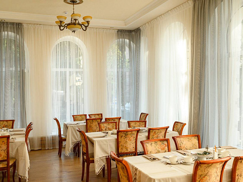 Санаторий «им. С.М. Кирова» Кисловодск. VIP столовая